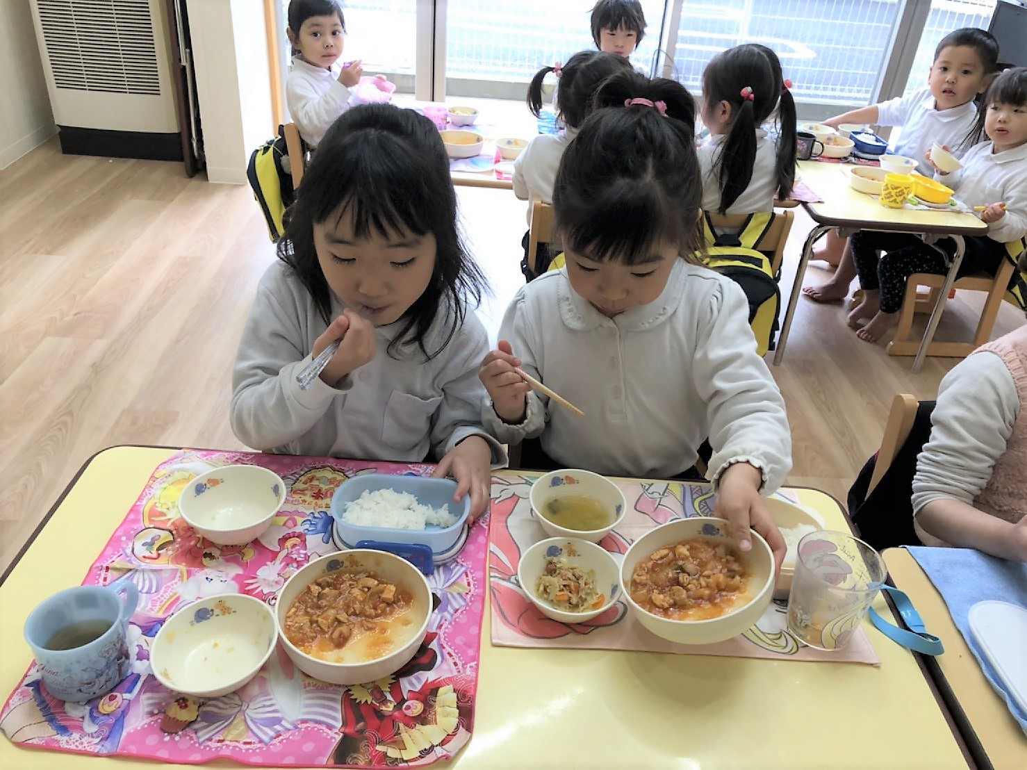 給食